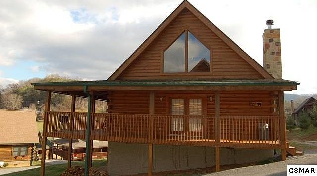 1st image of 1827 Trout Way #Mommabearcabin28
