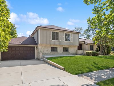 520 Tracy Ter, Des Plaines, IL, 60016