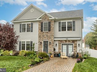 319 Faulkner St, Camp Hill, PA 17011