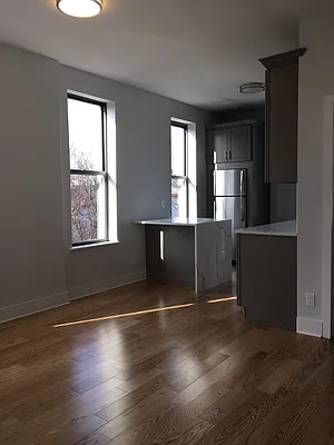 Rented by Longbrook Real Estate Capital LLC | media 20