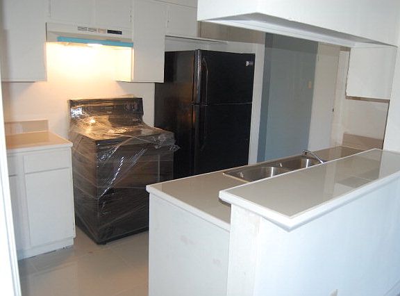 4th image of 3712 Howard Dr APT 101A