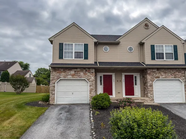 222 Quaking Aspen Ln, Marietta, PA 17547