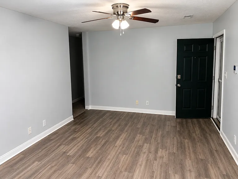 1140 Timothy Ave — Photo 20