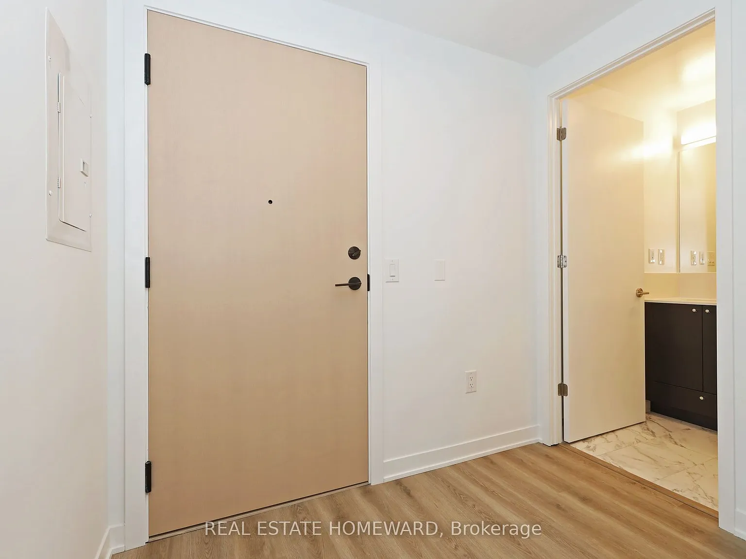 2 bed, $2,800 — Photo 3