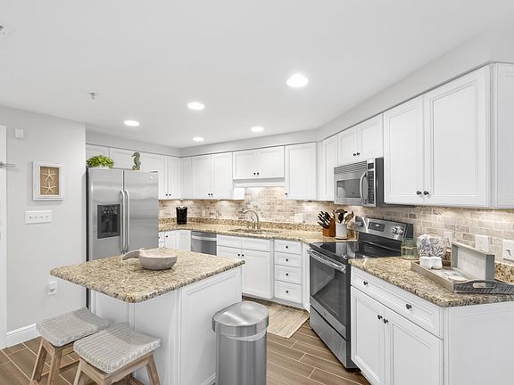 3rd image of 4780 Westwinds Dr #4780