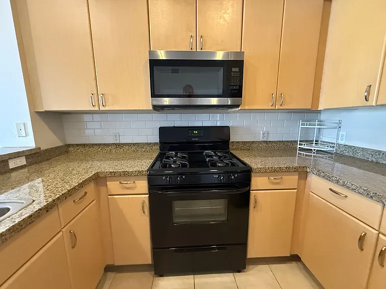 445 Island Ave #613 — Photo 4