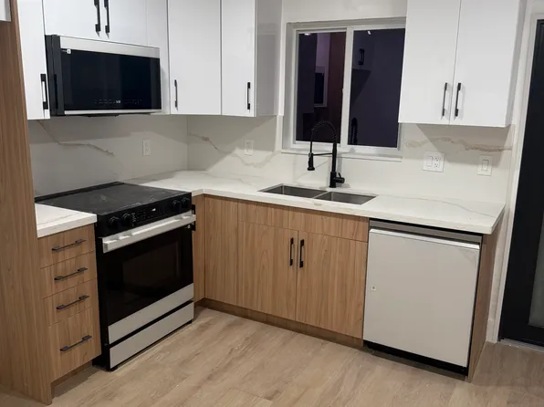 2209 SW 61st Ave #F, Hollywood, FL 33023