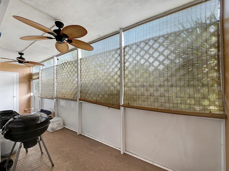 2812 Garden Dr S #109 — Photo 16