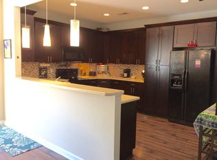 208 N Main St, Spring Hill, KS 66083