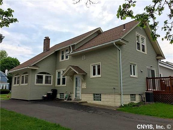 3rd image of 236 Mosley Dr