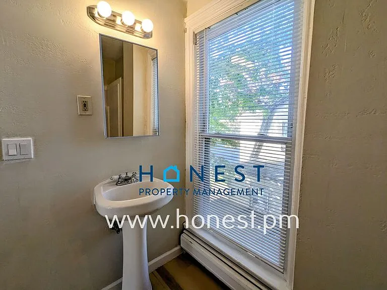 110 Silver St #1 — Photo 34