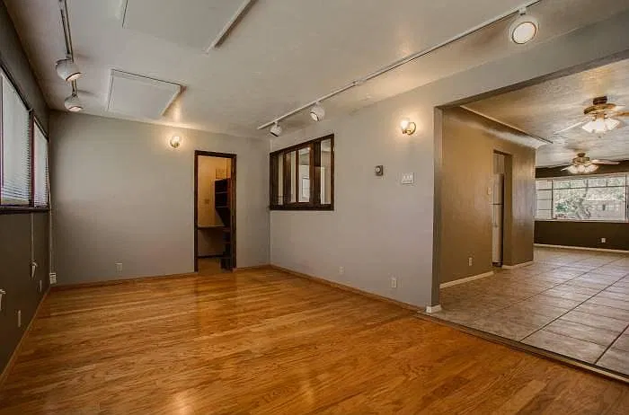 3 bed, 1600 sqft, $1,900 — Photo 3