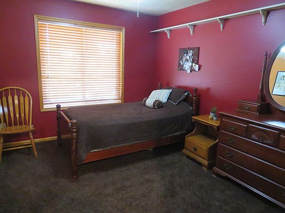 Main floor bedroom 2