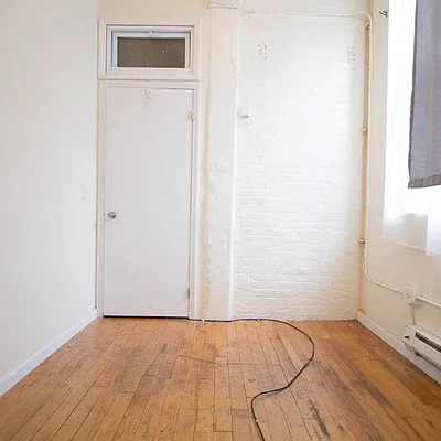 Rented by Nooklyn NYC LLC | media 54