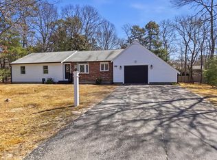 38 White Oak Trail, Centerville, MA 02632