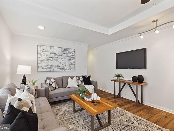 2nd image of 1728 Wallace St APT 201