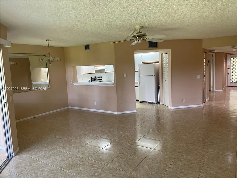 12800 SW 7th Ct #304G — Photo 2