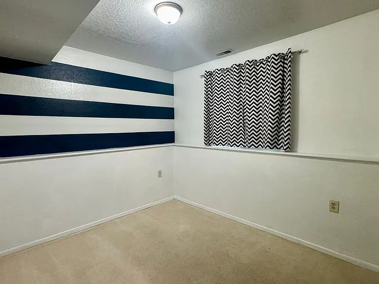 33085 Community College Dr — Photo 15