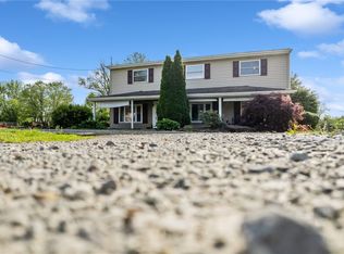 421 Dick Station Rd, Irwin, PA 15642