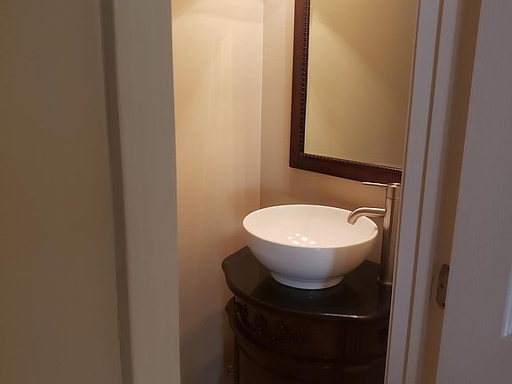 1/2 bath in family room