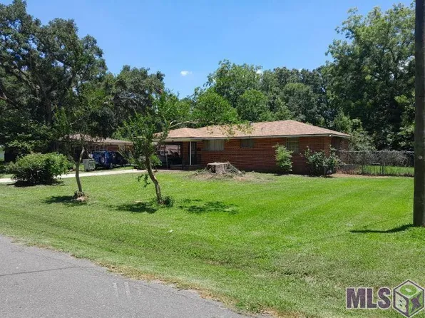 2424 N Magnolia Dr, Baker, LA 70714