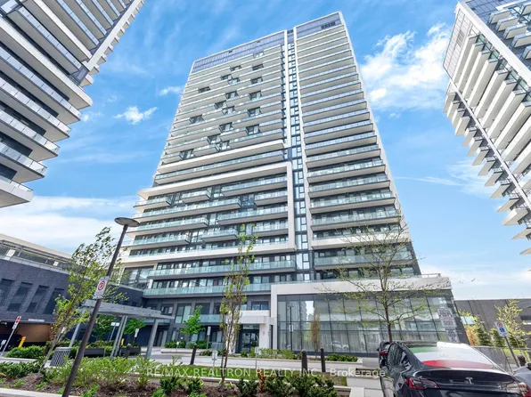 95 Oneida Cres N #Lph12, Richmond Hill, ON L4B 0H5