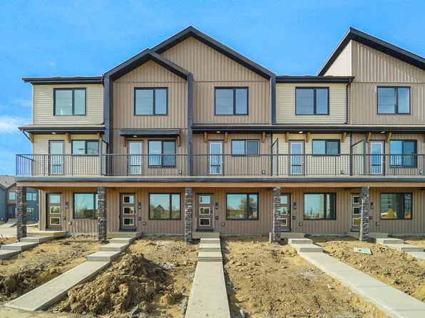 150 Cashman Cres #4, Edmonton, AB T6W 1E9