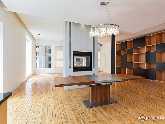 Living Room / Dining Room