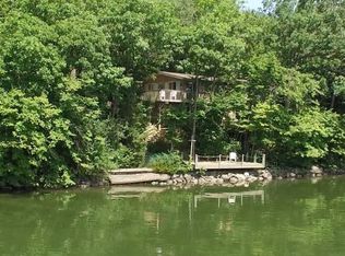 N7698 Woodchuck Aly, Whitewater, WI 53190