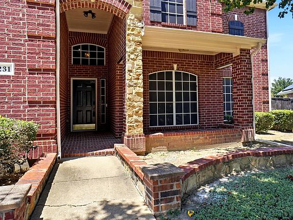 3rd image of 5231 Woodfield Dr
