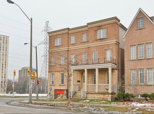 554 Sentinel Rd, Toronto, ON M3J3R9