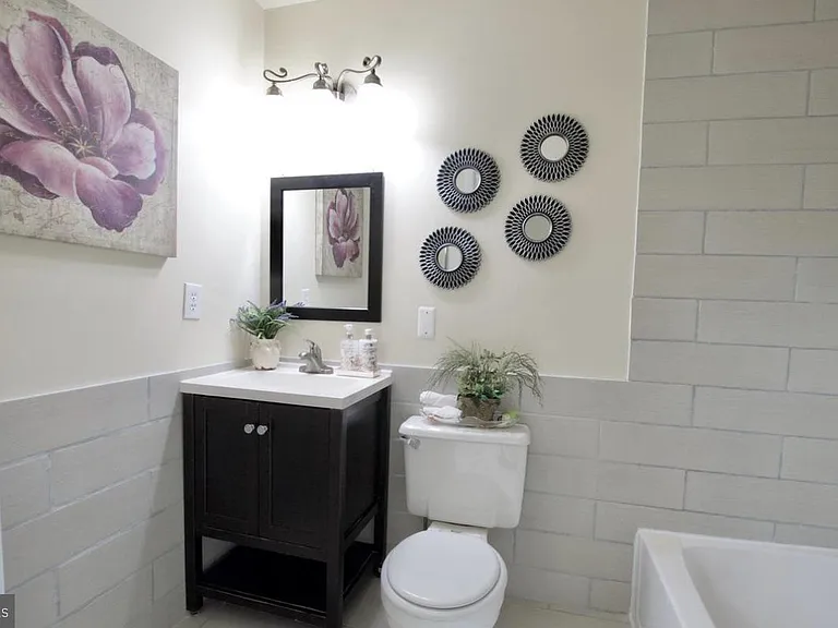 7908 Well Water Way — Photo 38