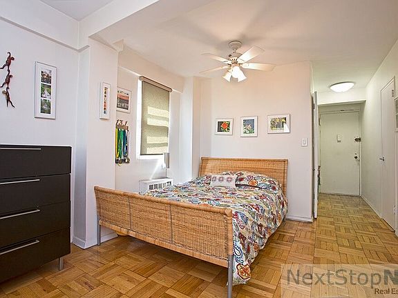 3rd image of 210 E 36th St APT 6D