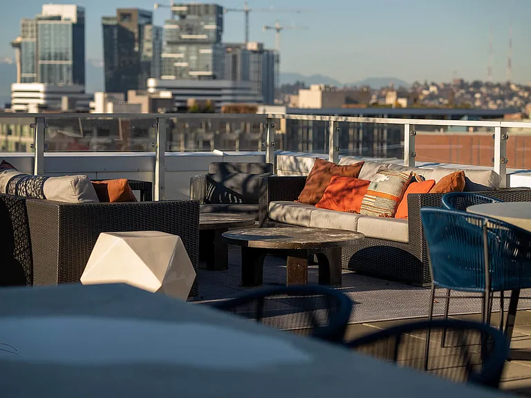 Infinity Capitol Hill Apartments — Photo 17