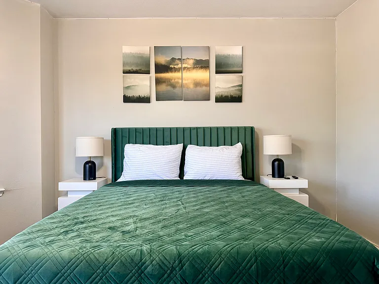 7300 Livingston Dr — Photo 18