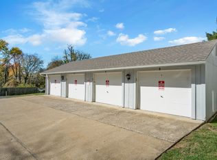 1711 N Main St, Edwardsville, IL 62025
