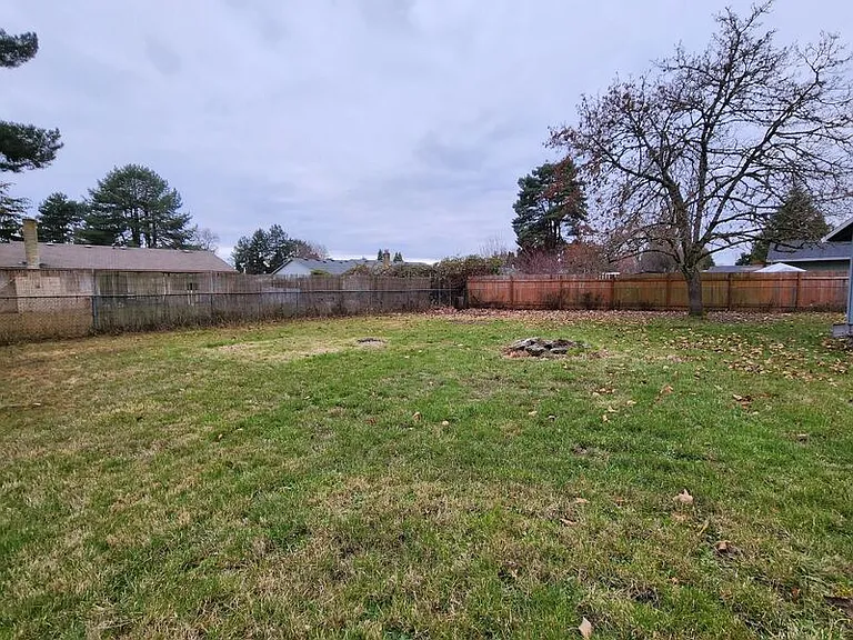 1829 NE 23rd Ct — Photo 6