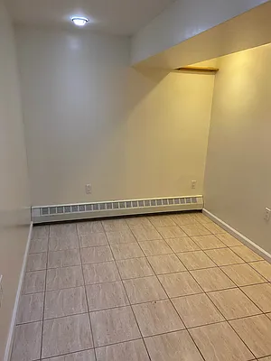 Rented by RealTegrity NY LLC | media 16