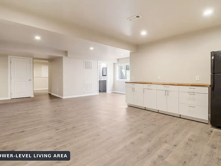 4007 S Sable Cir — Photo 15
