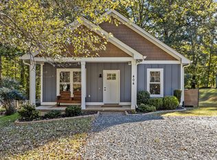 404 Lakeshore Dr, Hillsborough, NC 27278