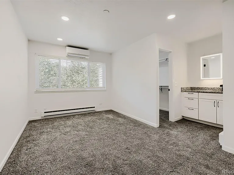 1190 Poplar Ave — Photo 12
