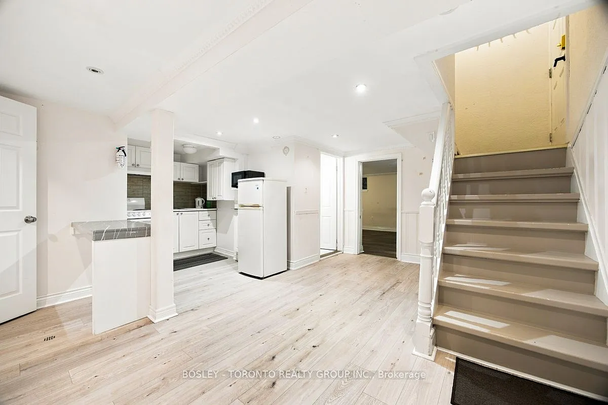 2 bed, $1,995 — Photo 4