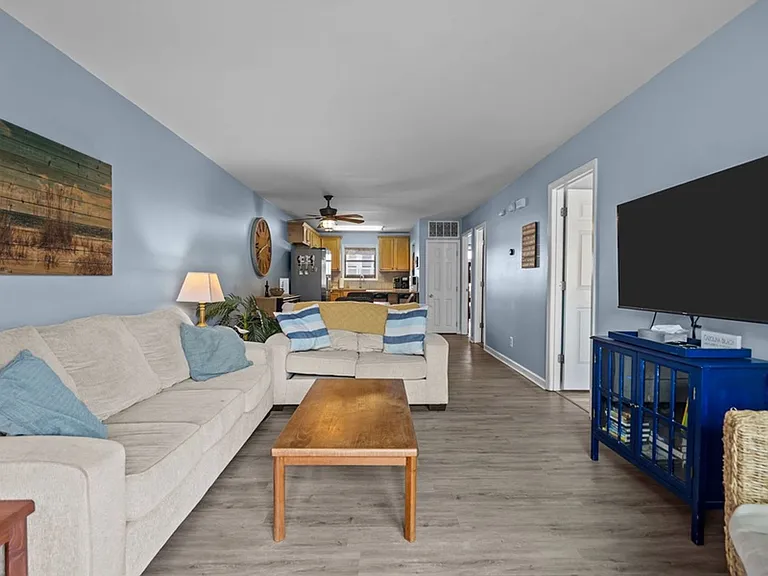 505 Carolina Beach Ave N #3D — Photo 7