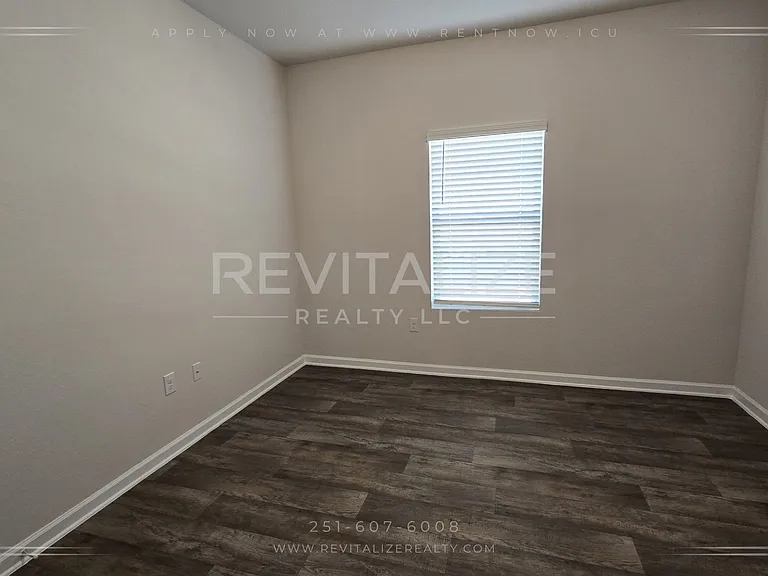 14654 Dayton Cir — Photo 7