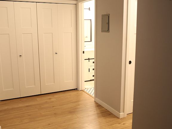 3rd image of 5627 Green Circle Dr APT 319
