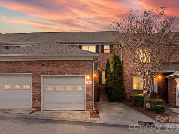 2312 Madeline Meadow Dr, Charlotte, NC 28217
