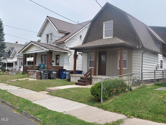 3rd image of 135 Licking St
