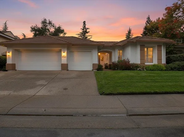 2943 Nelson Dr, Roseville, CA 95661