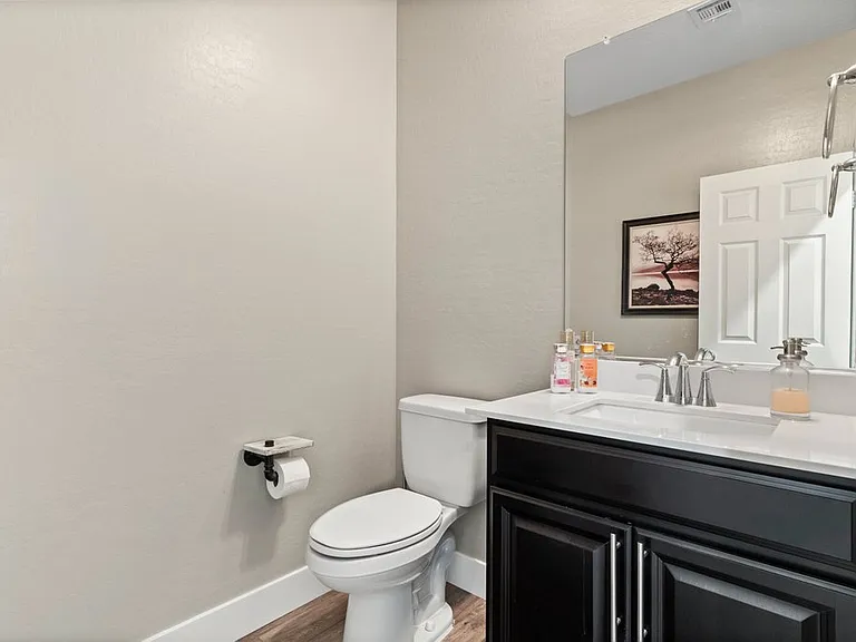 7036 Denio Island St — Photo 14