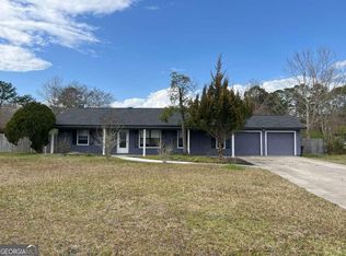 103 Willow Lake Dr, Kingsland, GA 31548